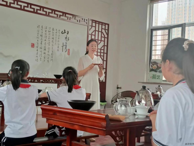 威廉希尔教师走进海勃湾区小学开展职业启蒙教育