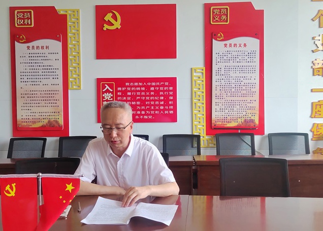 学院党委副书记赵秀平深入机电工程系讲授专题党课