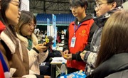 “我为同学做实事”学生会志愿者助力威廉希尔中文官方网站2024届毕业生专场双选会