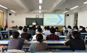 医学系开展优质班会观摩活动，探索“严管+温情”育人新路径